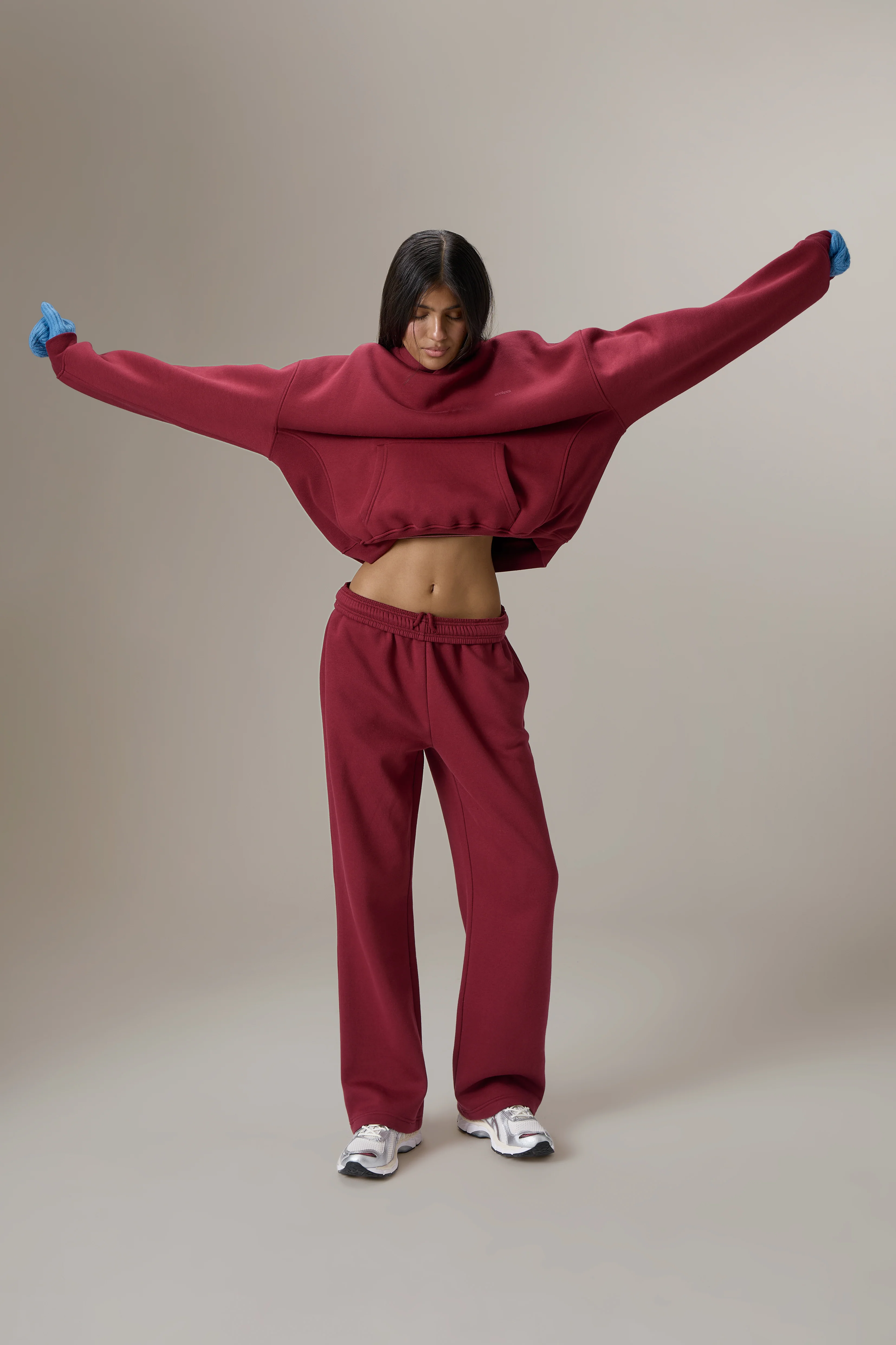 Seekers Classic Wide Leg Sweatpants in Burgundy - Image 4