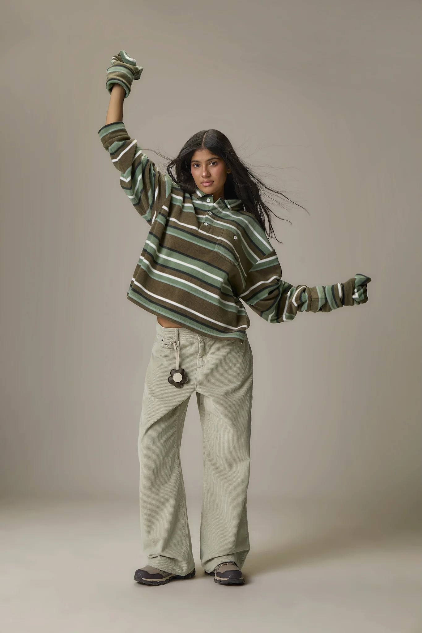 Folk Fleece Mittens - Image 5