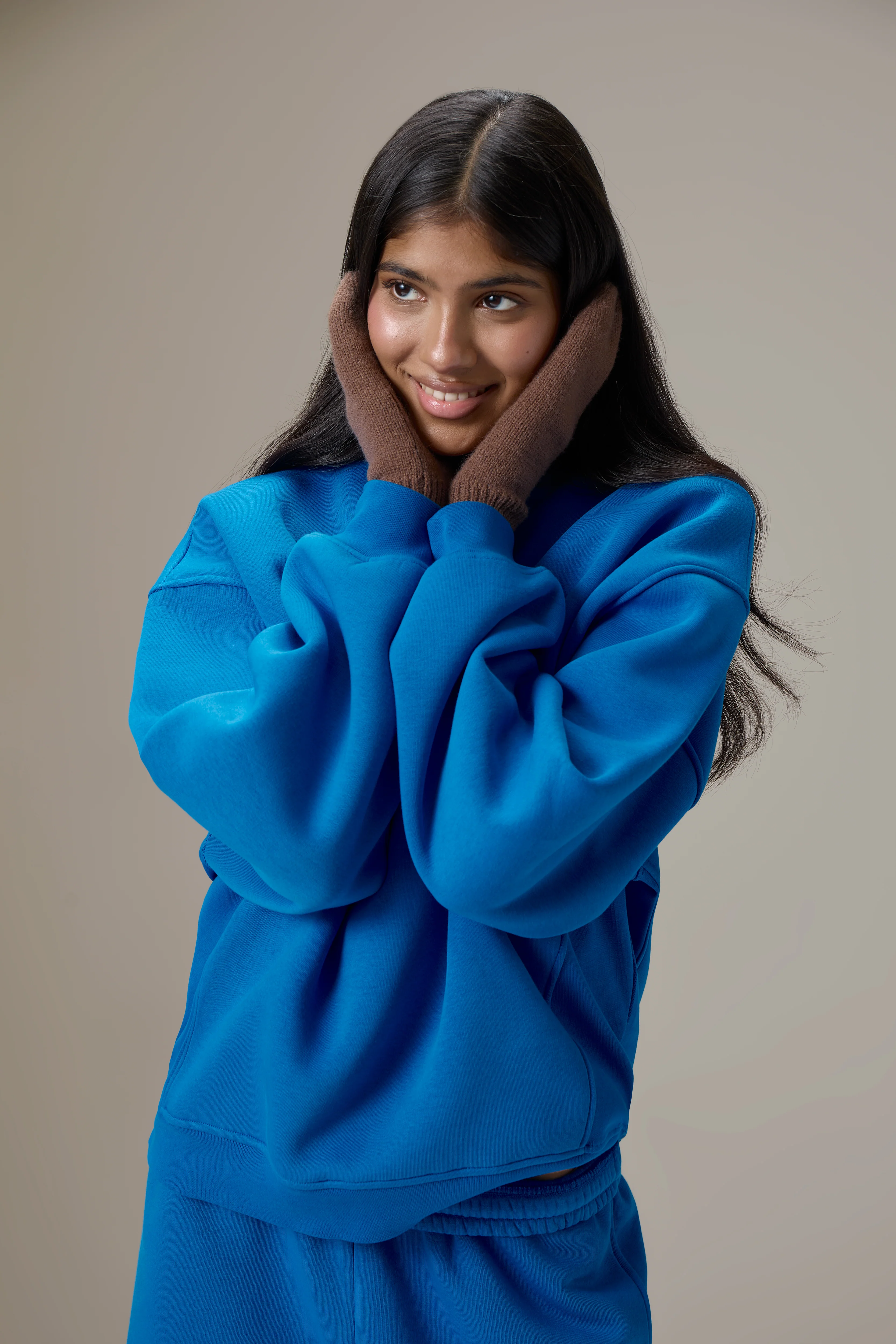 Seekers Classic Sweatshirt in Bluebird - Image 4
