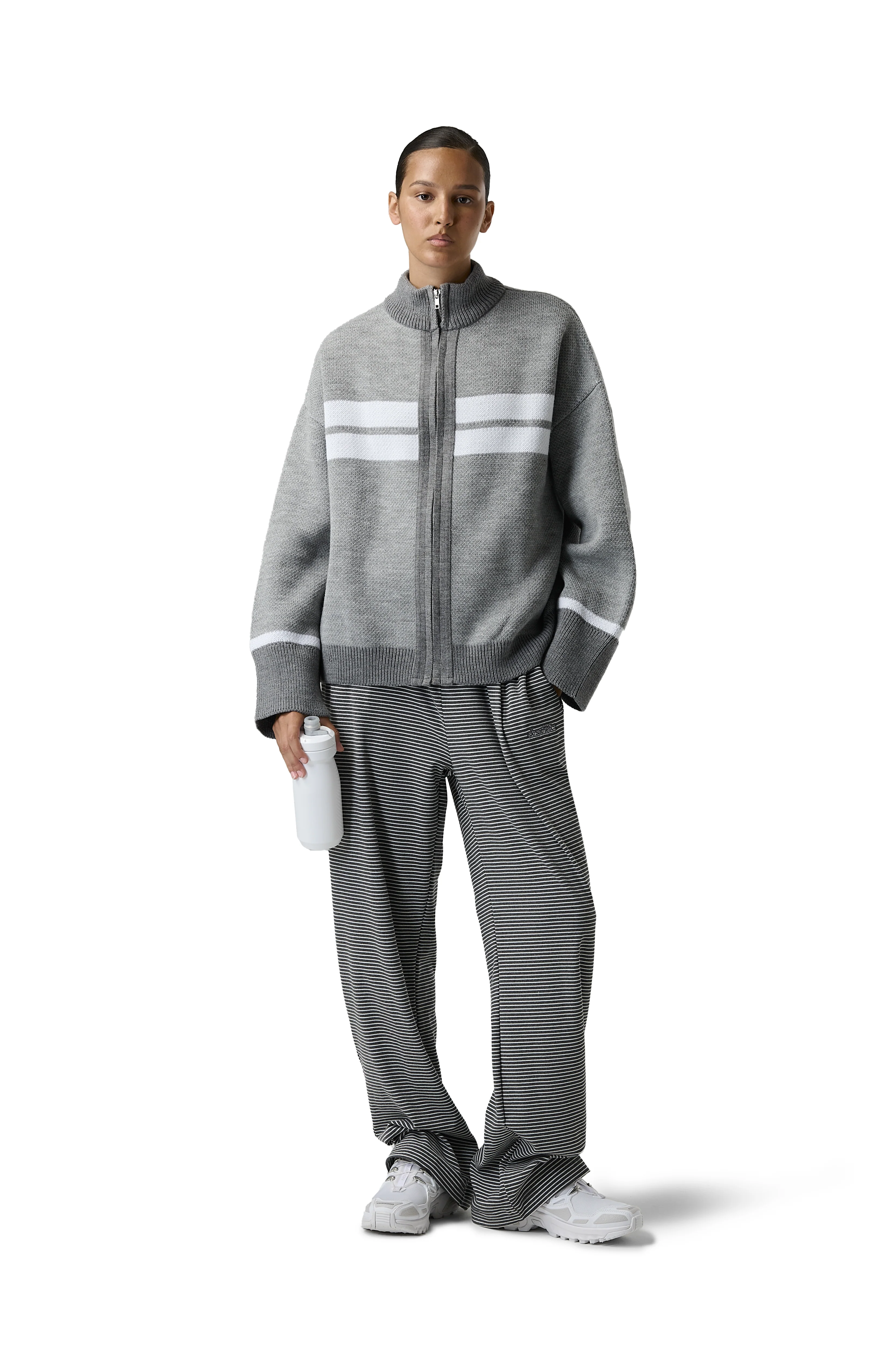 Muffle Knit Zip Up Cardigan - Image 6