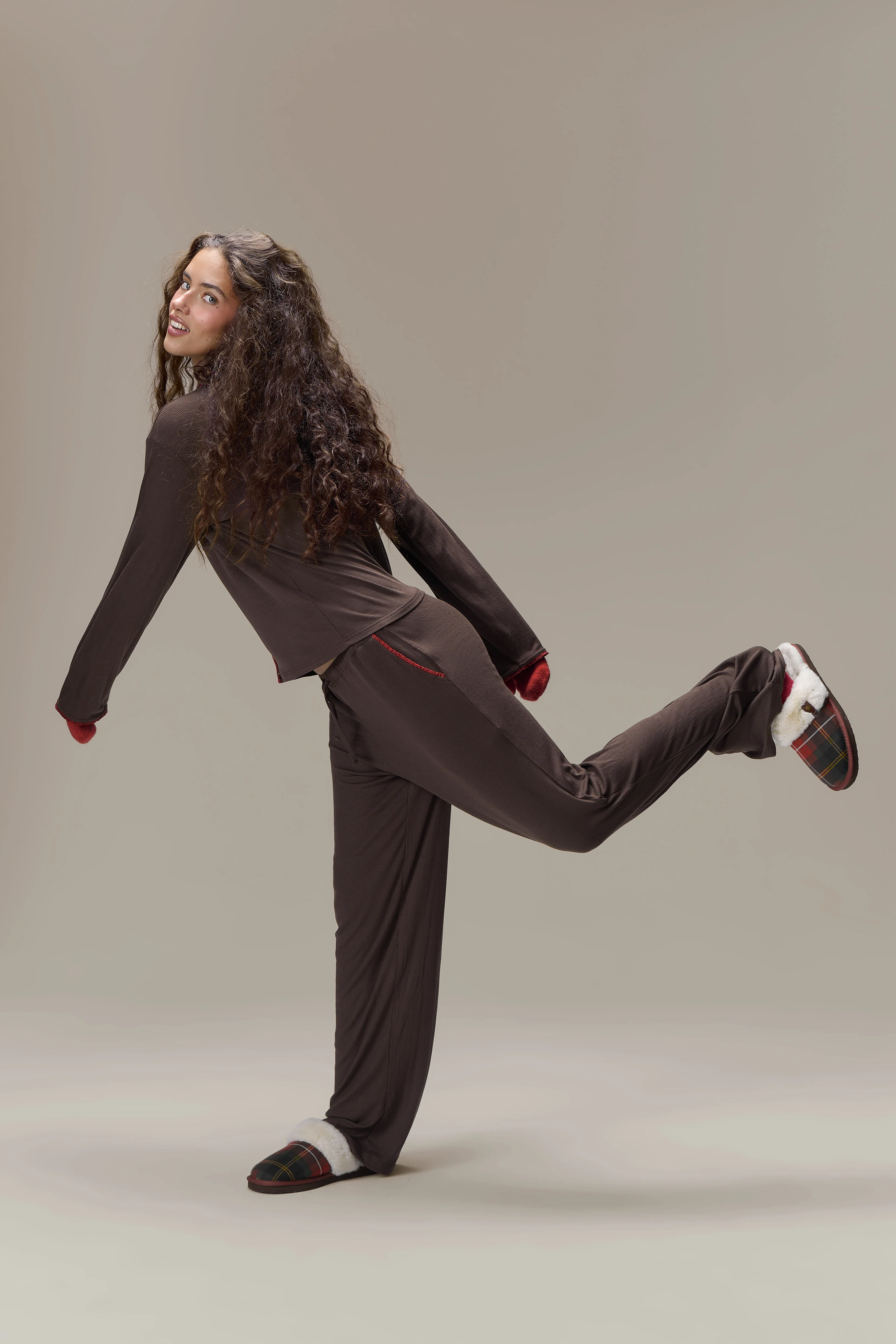 Seekers Sleepwear Modal Jersey Shirt in Brown - Image 4