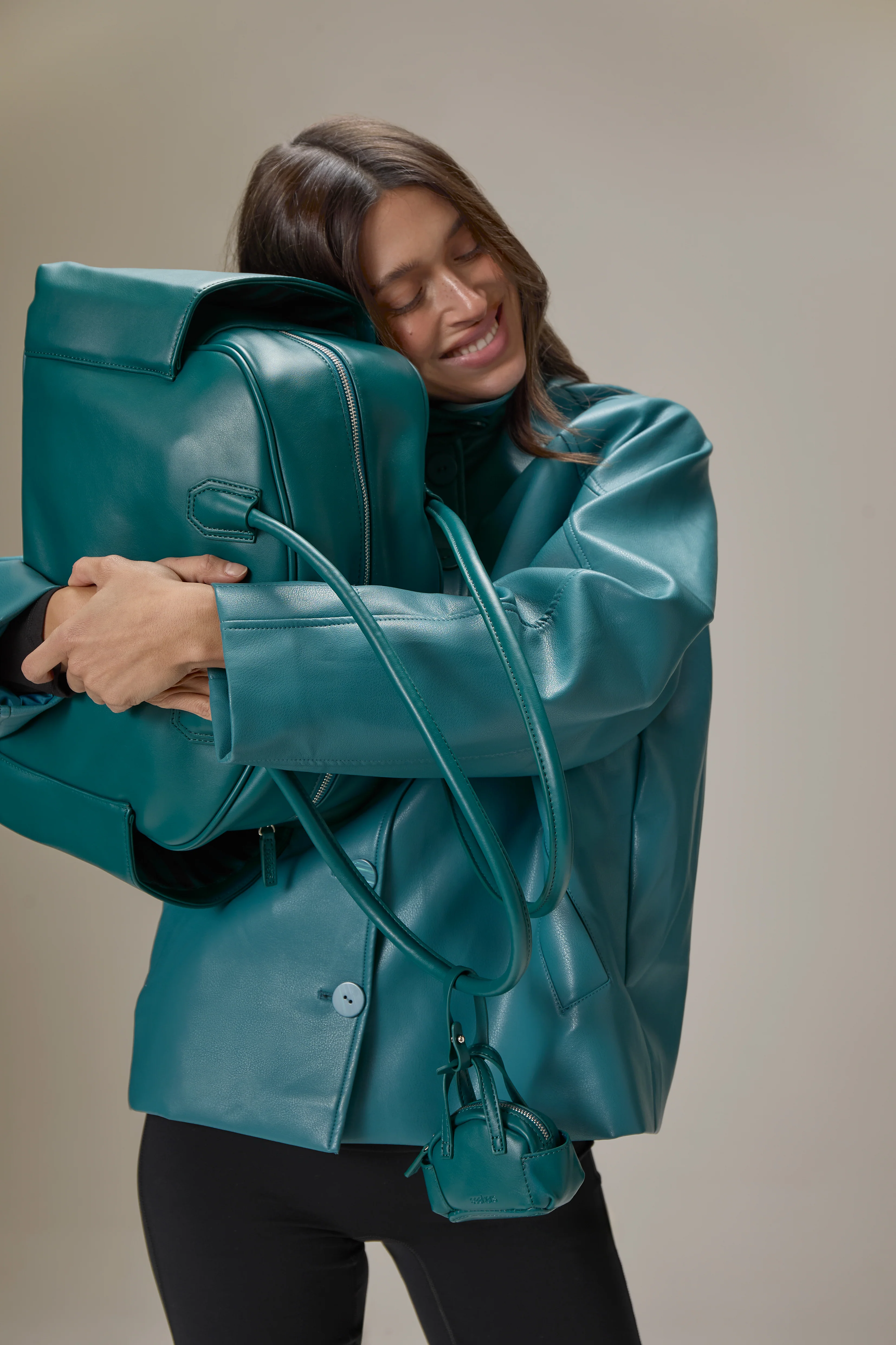 Junk Bowling Bag in Dark Cyan - Image 4