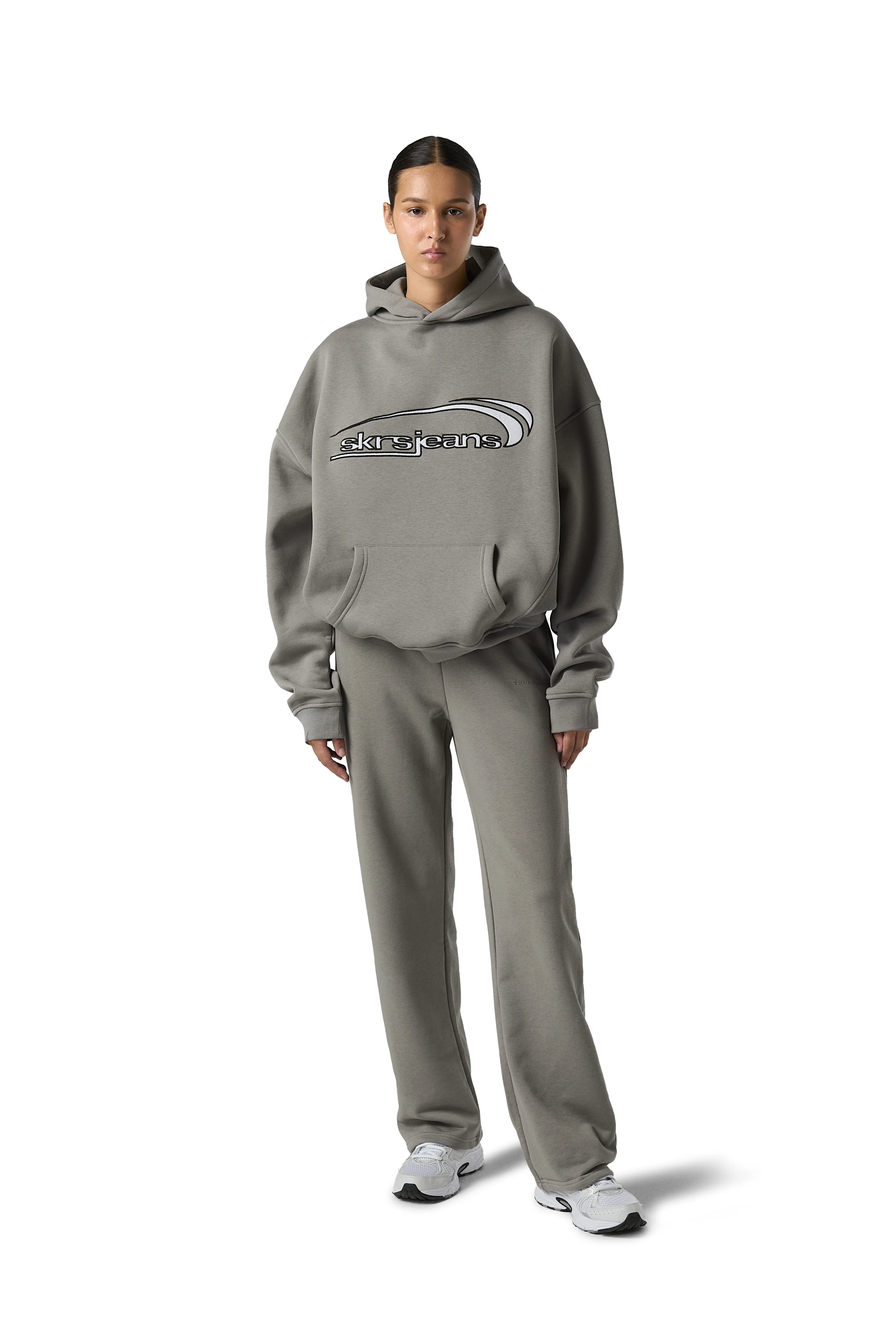 Series Wide Leg Sweatpants in Wolf - Image 4