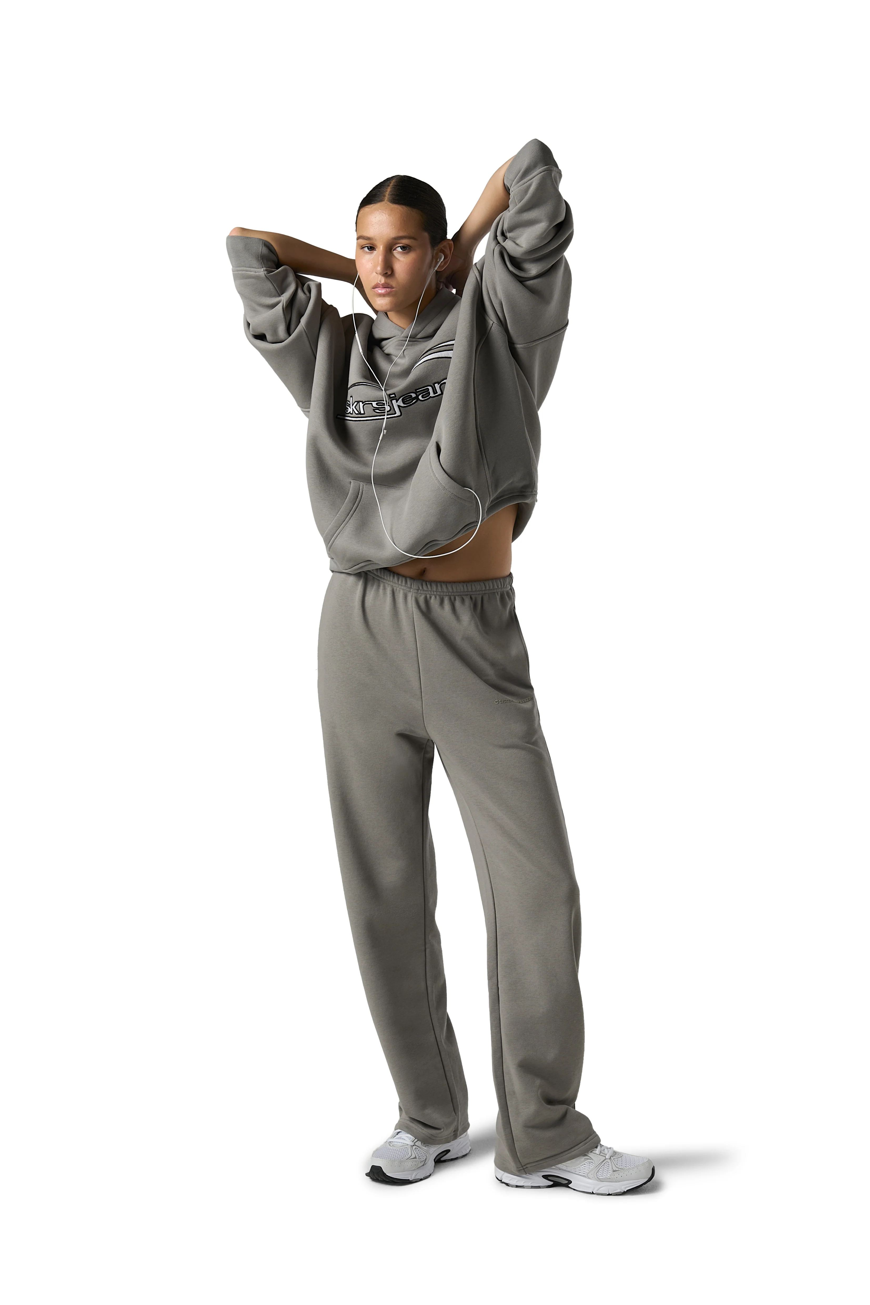 Series Wide Leg Sweatpants in Wolf - Image 5
